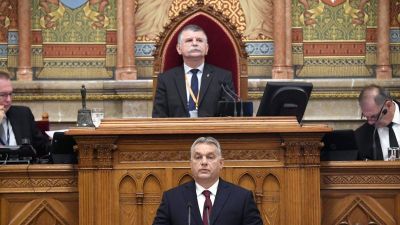 Kövér Lászlóék is cáfolják, hogy egyeztettek volna a Mi Hazánk-frakcióról