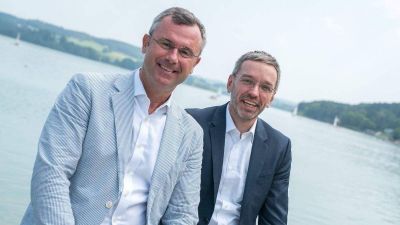 Az FPÖ saját elnökét támadja, mert az állítólag beállna Kurz mögé