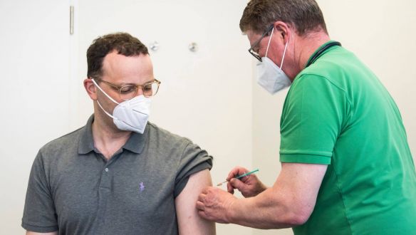Jóval nagyobb lehet az átoltottság Németországban, mint amit a hivatalos számokban közölnek