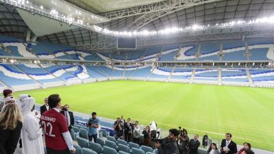 A FIFA és az UEFA felfüggesztette az orosz csapatok és az orosz válogatott részvételét a tornáin