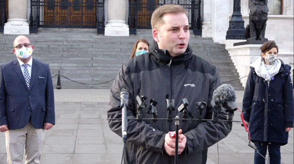 Valószínűleg megint magával fog beszélgetni az ellenzék a parlamentben