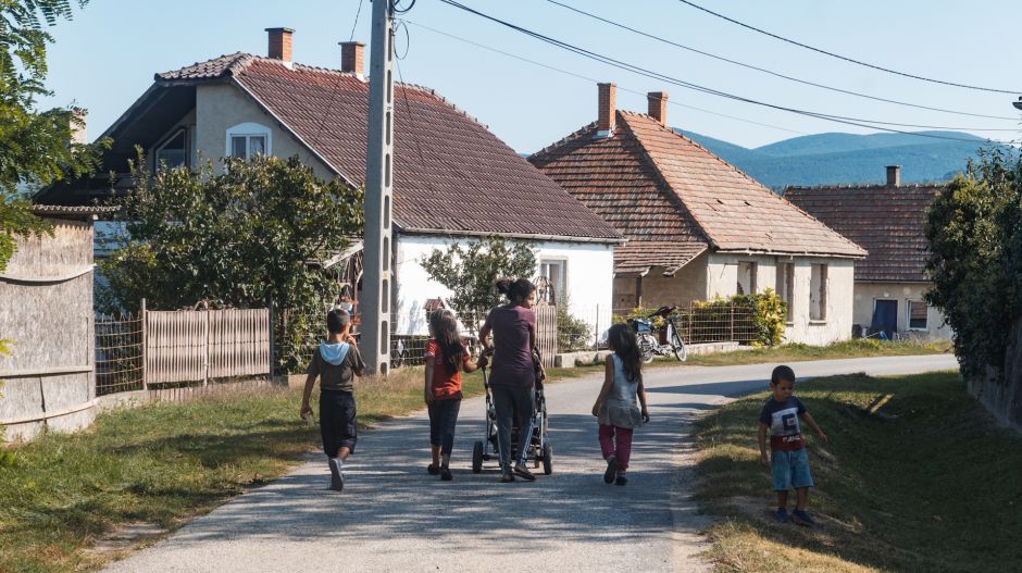 Ha évtizedekig kitaszítottságban élsz, kisebb az esély a boldogságra