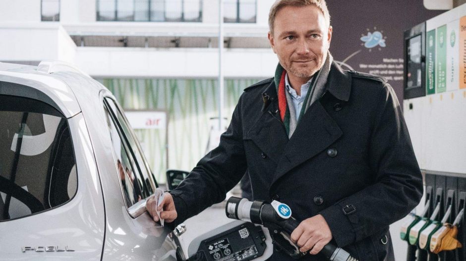 Szexizmus és sikertelenség: jövőre megint kiesnek a német liberálisok a parlamentből?