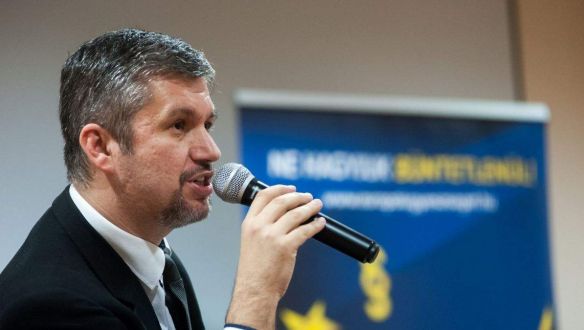 Visszadobott feljelentés: Hadházyék tüntetést szerveznek