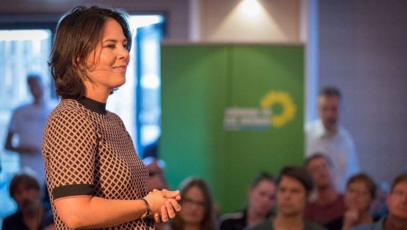 Kevesebb Moszkva, több Brüsszel: erre számíthatna Európa és Magyarország egy zöld német kancellártól