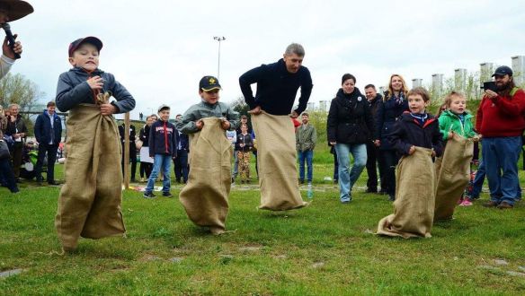 Nem mondok le, semmi illegálisat nem csináltam: így reagált Babiš az ellene szóló, 250 ezres tüntetésre