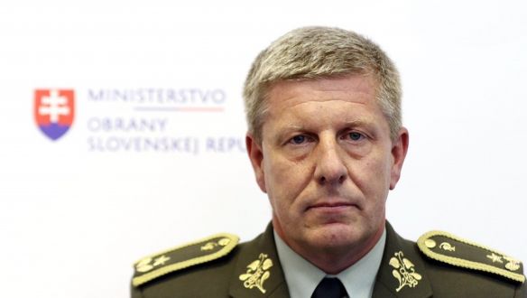 Szlovák egészségügyi miniszter: Az őszi járványhullám lesz az utolsó, karácsonykor már nem lesz vírus