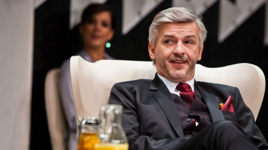 Most Pécsen nem engedik fellépni Alföldi Róbertet