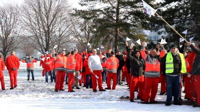 Kilencvenhat órája áll üresen a győri Audi-gyár, a cég „olajat önt” a tűzre