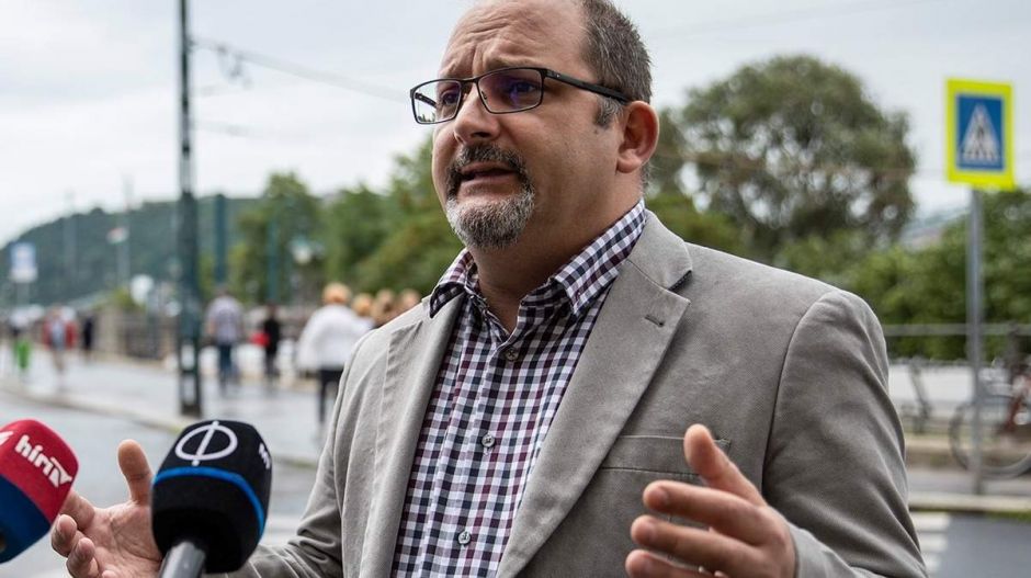 LMP: Igazságtalan, hogy az alapvető élelmiszereken ugyanakkora az áfa, mint a gyémántkarkötőkön