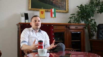 Nekem fáj Trianon, de megértem azokat, akiknek nem – Soproni Tamás az Azonnalinak