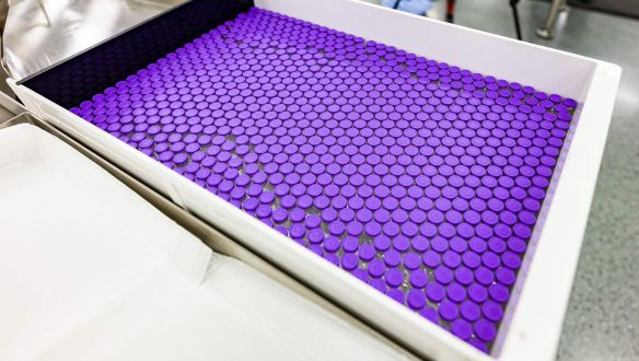 Drágul a Pfizer-vakcina jövőre – állítja a bolgár miniszterelnök