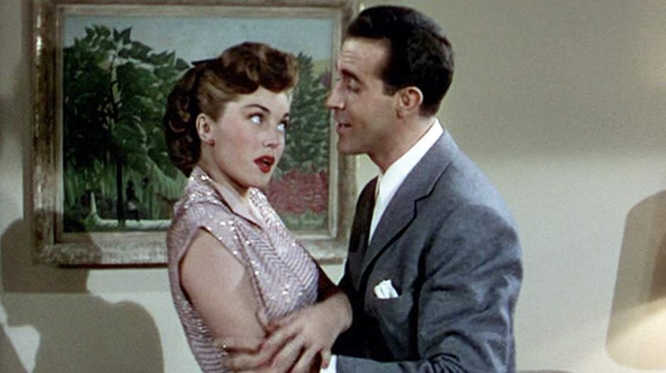 Törölte a rádió a karácsonyi dalt, mert zaklatást lehet kihallani a szövegéből