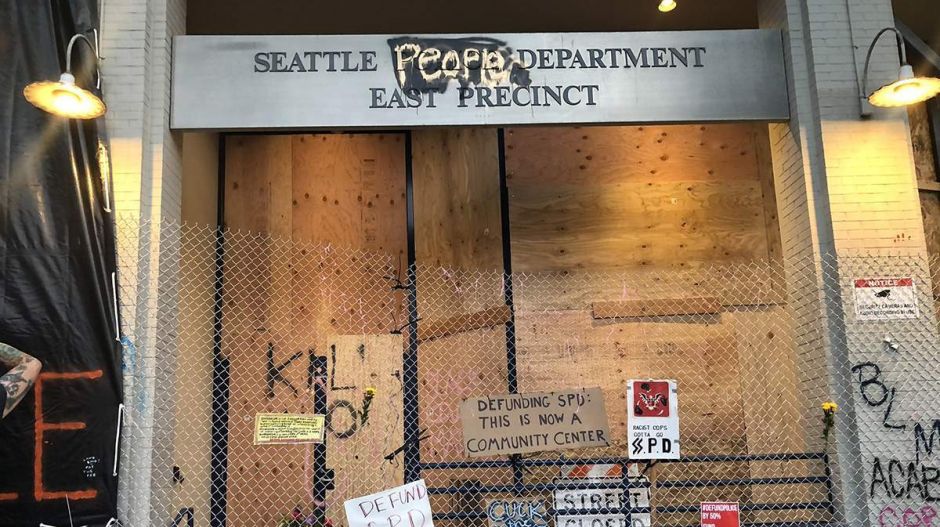 Hamarosan vége az anarchista miniállamnak Seattle-ben