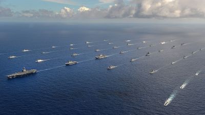 Minden idők legnagyobb hadgyakorlatával folytatódik a kakaskodás Kína és az USA között