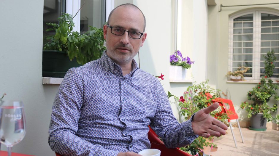 Az Indexnél elfogadhatóvá tettük, hogy nem kell érvelni és helyet hagyni az ellenvéleménynek – Tóta W. Árpád az Azonnalinak