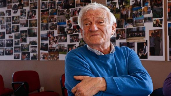 Elhunyt a Szarajevót a szerb támadásoktól védő szerb parancsnok