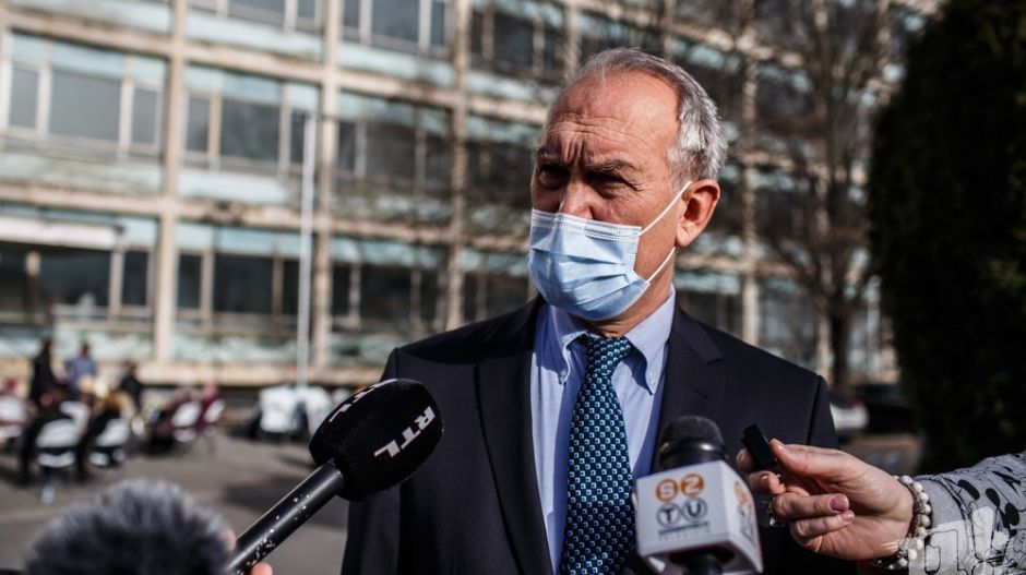 Nyilvános lett volna a Védelmi Bizottság ülése, erre a kormánymegbízott lemondta „technikai okokra” hivatkozva