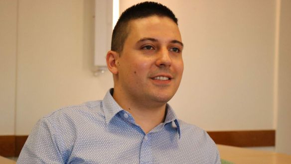 A jobbikos, aki az elmúlt két évben volt már DK-s és párbeszédes is
