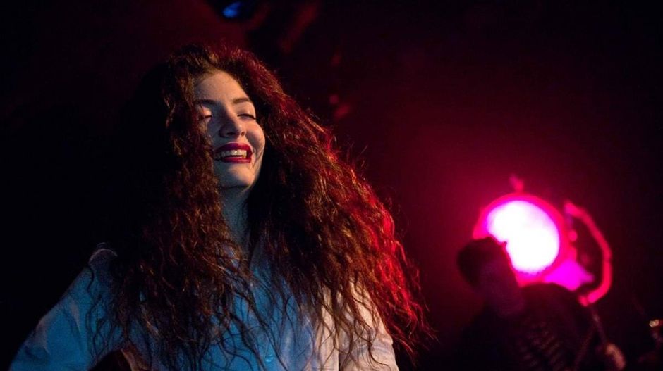 Új-zélandi aktivistákat büntettek meg egy izraeli koncert elmaradása miatt