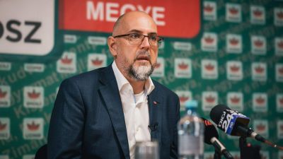 Az RMDSZ udvarolni kezdett a román jobboldalnak