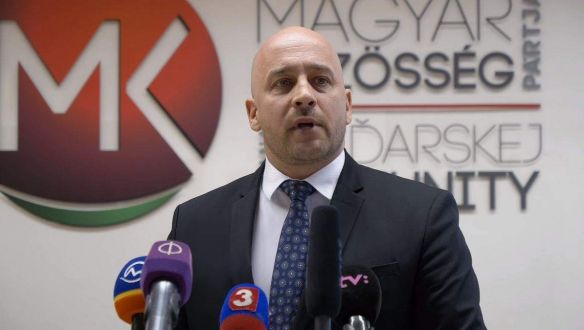 Visszalépett a „magyar jelölt” a szlovákiai elnökválasztáson, de nem egy magyar javára