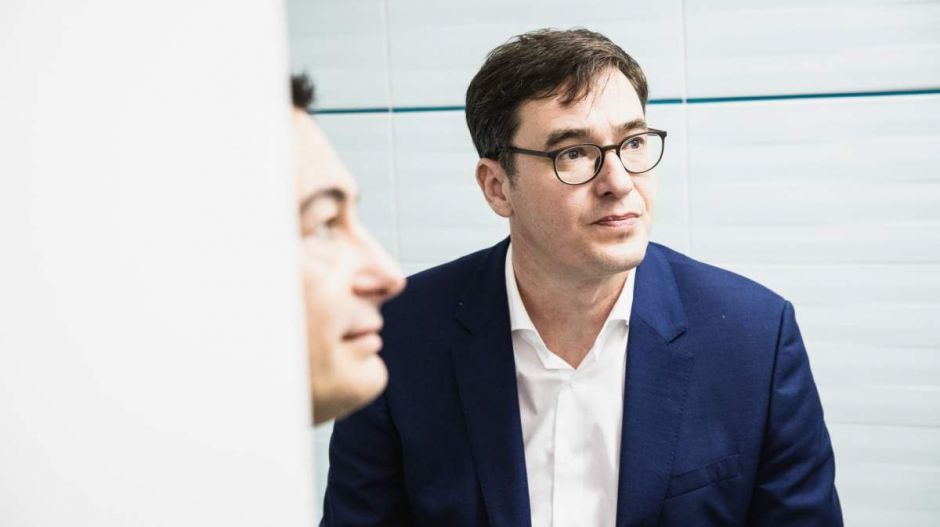 Bezárnak a fővárosi óvodák és gyógyfürdők, szinte ingyen lehet majd használni a Bubit