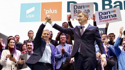 A román Momentum olyan dolgokat is ígér az erdélyi magyaroknak, amiket korábban inkább elleneztek