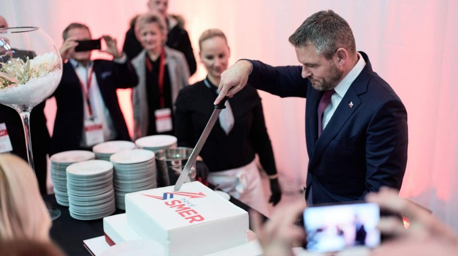Harc a szlovák baloldalon: Fico végleg Mečiar sorsára jutva sodródhat ki a politikából