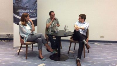 Alakuljon viccpárti frakció az EP-ben? Miért is ne?