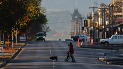 Öt új fertőzött, négymillió ember lezárva: így néz ki az ausztrál járványkezelés belülről