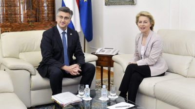Ursula von der Leyen állítólag örül annak, hogy Horvátország nem állt be a visegrádiak közé