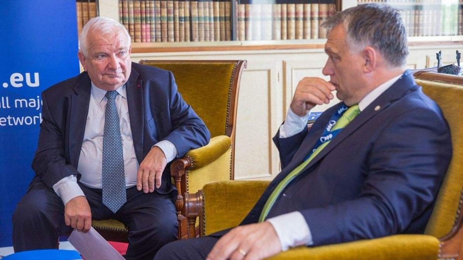 Der Standard: Az EP-választás előtt nem akarják kitenni a Fideszt a Néppártból