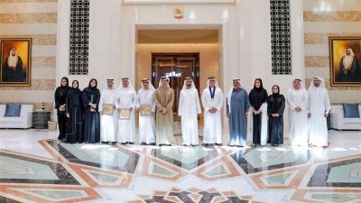 Jól hangzik, hogy csak férfiak kapták az Egyesült Arab Emírségek első nemi egyenlőségi díjait. Csak nem igaz