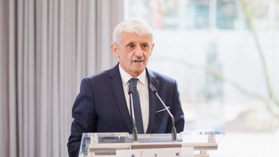 A Néppárt think tankjének elnöke: Orbán a Kreml trójai falova, Matovič meg hozzásimul