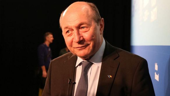 Băsescu szerint a magyarok ugyanúgy bánnak a románokkal, mint a Srí Lanka-i pékekkel