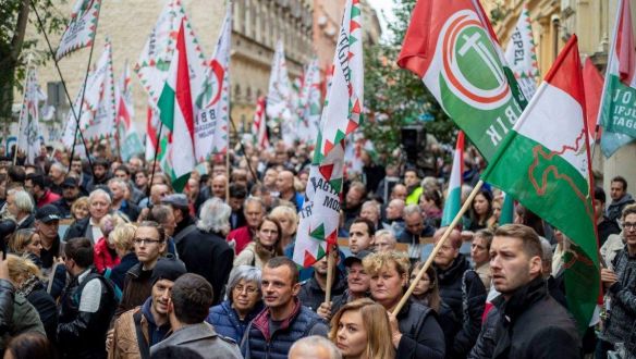 Alapítanának-e új pártot a jobbikosok? Megkérdeztük