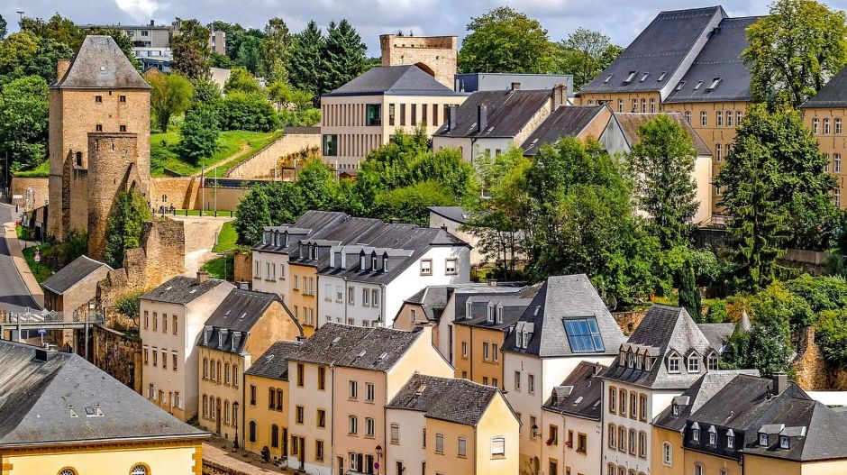 Luxemburgban adózni addig volt jó buli, amíg az EU miatt ki nem kellett teregetni a szennyest