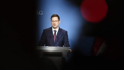 Veszélyhelyzetet hirdetett a kormány, a konkrétumok majd a rendeletekből derülnek ki