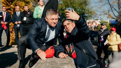 Robert Fico a covidról: Fiúk, valahogy így néz ki a halál!