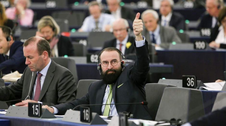 A szájering az új habonying: íme a legjobb mémek