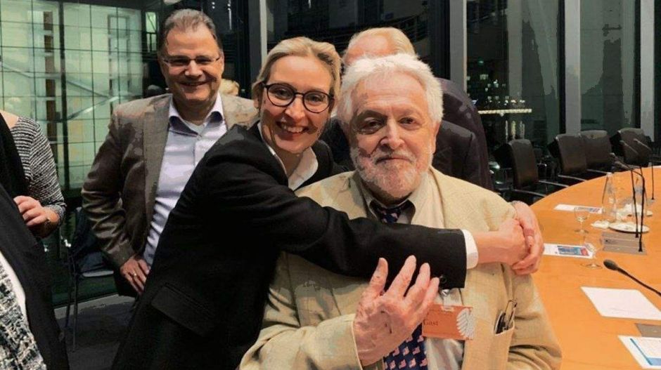 Az egyik legismertebb német zsidó újságíró erőt és bátorságot kívánt az AfD-nek. De mihez is?