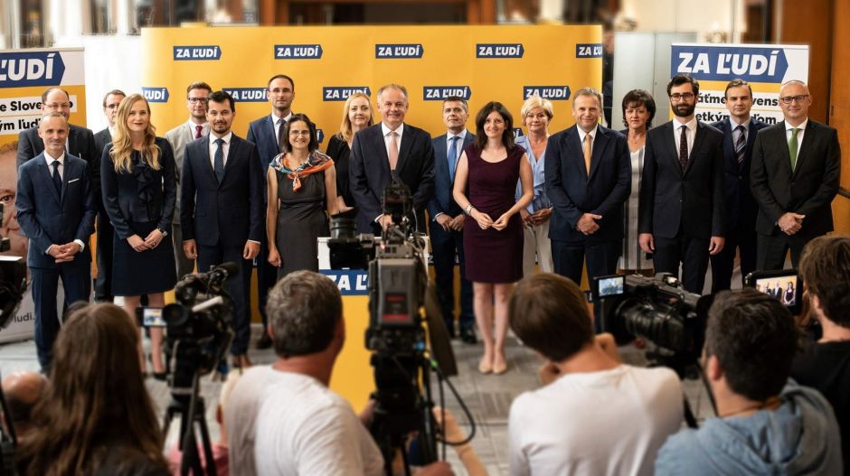 Szétesőben a legkisebb szlovák kormánypárt, újra kormányválság jöhet