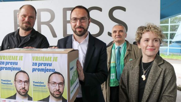 Horvátország választ: Zágráb vörös-zöld lesz, Fiume vörös marad