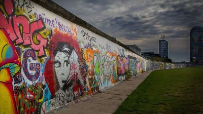 Egészen eltérően szavazott Nyugat- és Kelet-Európa az EP-választáson