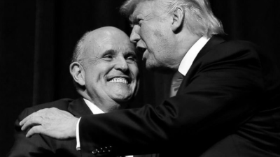 Kiborultak az amerikai Álarcos énekes zsűritagjai, amikor kiderült, Donald Trump ügyvédje van a maszk alatt