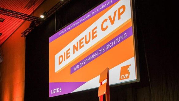 Miért hagynák el a kereszténységre utaló C-t a svájci kereszténydemokraták?