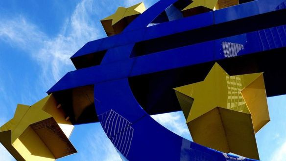 A németek végre beadnák a derekukat az uniós pénzosztásba, az osztrákok és a svédek is ellenállnak