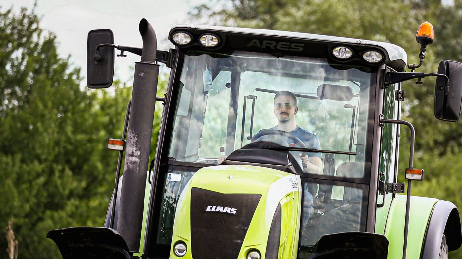 Jakab Péter már nem használja a Jobbik logóját sem a közösségi médiában