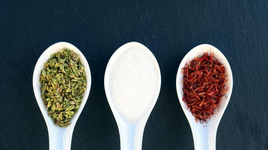 Itt az új olasz kormány: menekültpárti belügyminiszter, erősödő Öt Csillag